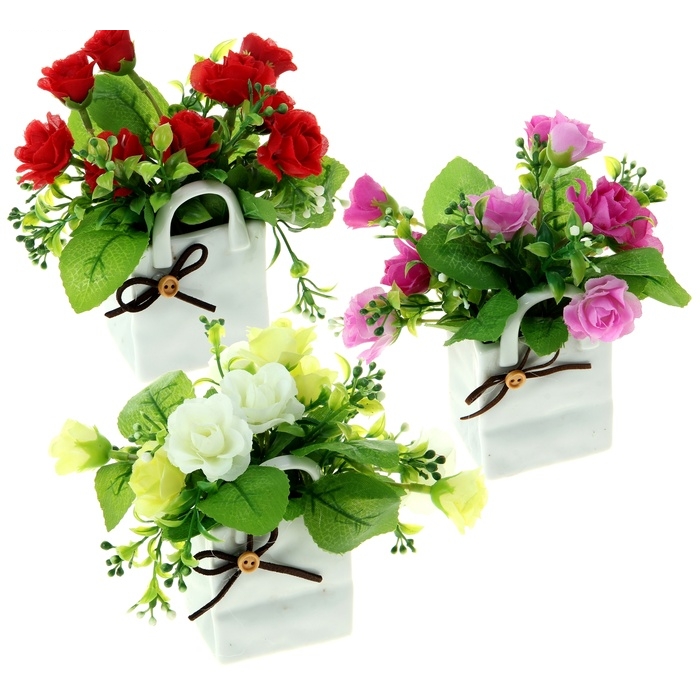 Композиция в сумочке розы 15*7 см