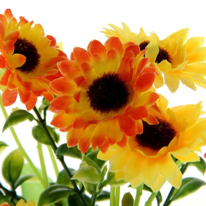 Композиция в горшочке классика 30*15 см герберы