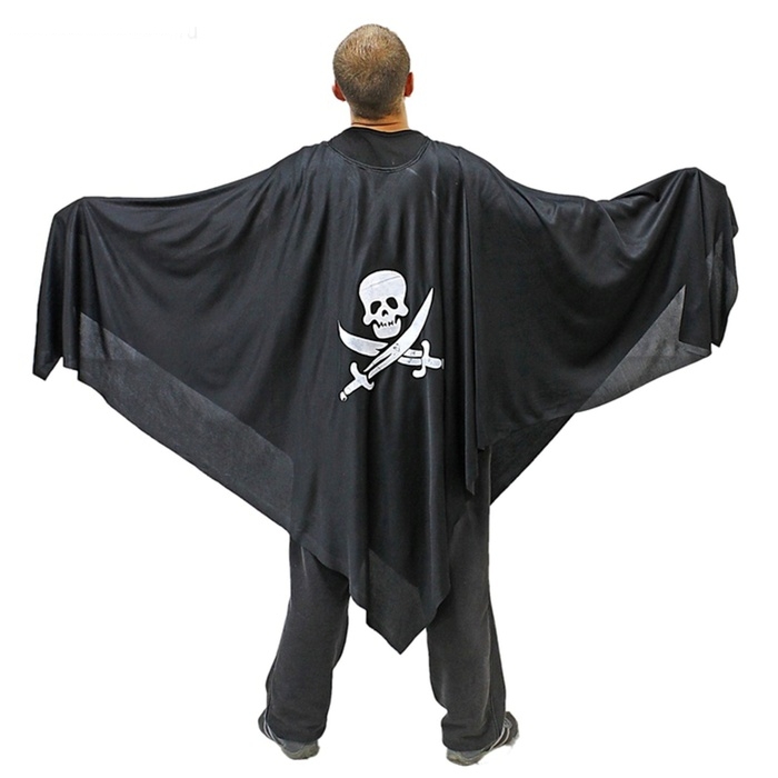 Карнавальная накидка Череп с ножами