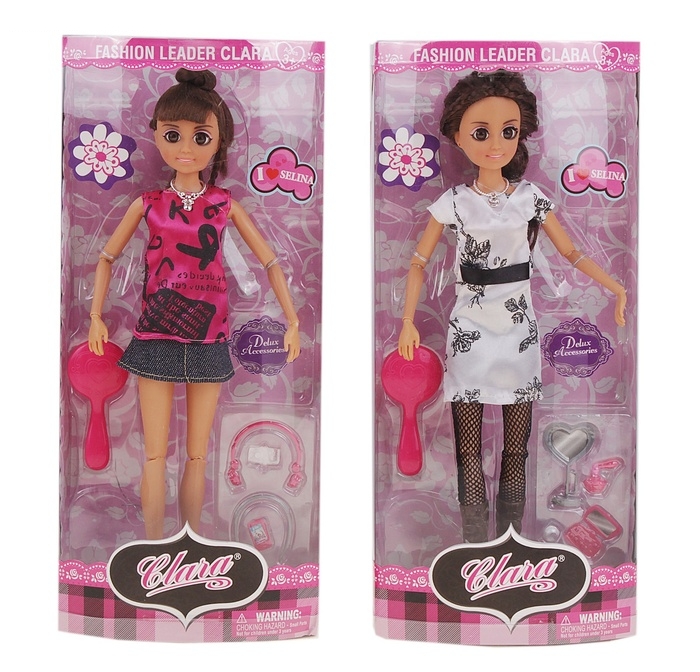 Кукла Клара в стильном платье с аксессуарами, на шарнирах