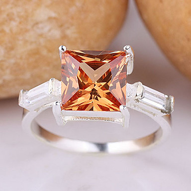 Женщины Классический S925 Серебряное кольцо с 8x8mm принцессы Shape циркон