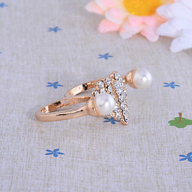 С бриллиантами Heart-Shaped Двухместный Finger Pearl Ring