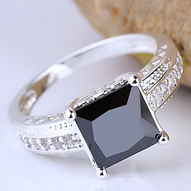 Женская кольцо стерлингового серебра 925 с 8-мм Square Cut кубического циркония