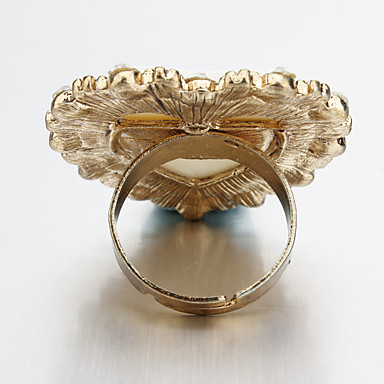 Rhinestone оформлен кольцо Heart Shape