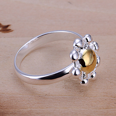 Красивое кольцо Дизайн Цветы