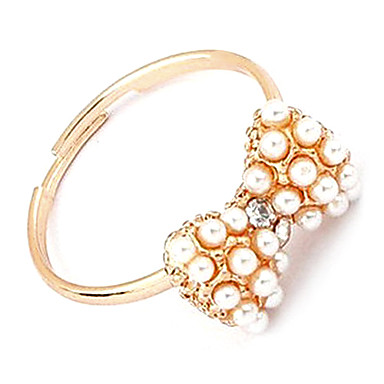 Довольно Pearl Ring бантом