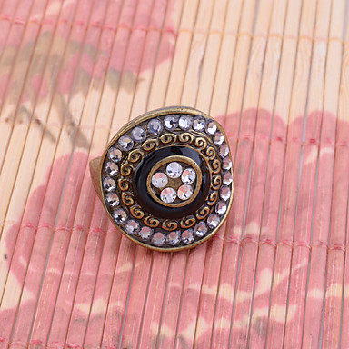 Lureme Vintage Круглые кристаллы Кольцо
