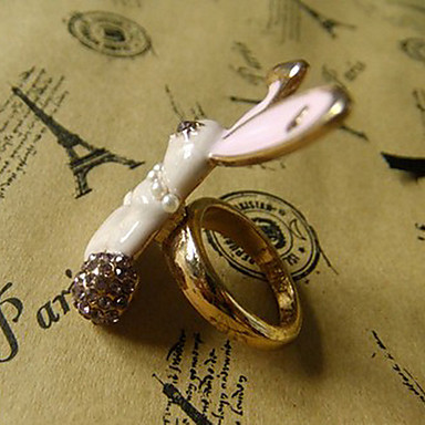 Playboy Bunny Cute Pearl Ring Ring
