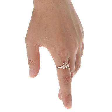 Клевера Carat Diand Ring