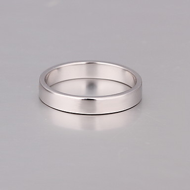 Серебряное сердце женского способа кольца Серебряное кольцо