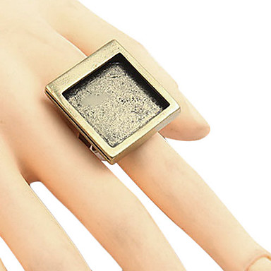 Фото Внутри  Square Ring (случайный цвет, размер 9)
