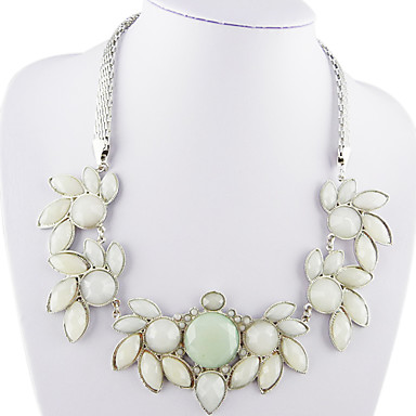 В форме цветка Necklace1