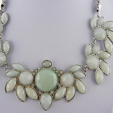 В форме цветка Necklace1