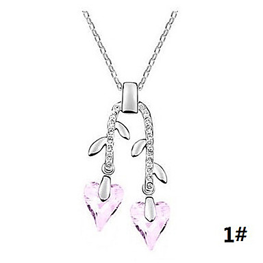 С бриллиантами отделения Heart-Shaped Crystal ожерелье