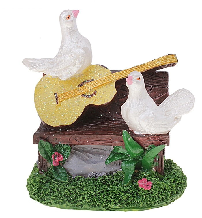 Фигурка 2 голубя с гитарой световая
