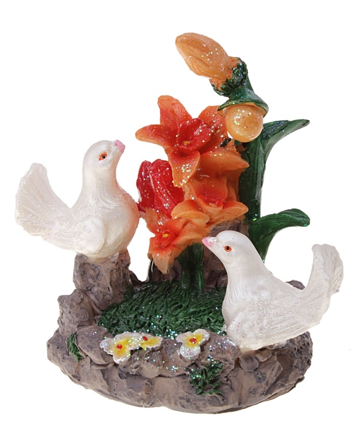 Фигурка Голуби у лилий