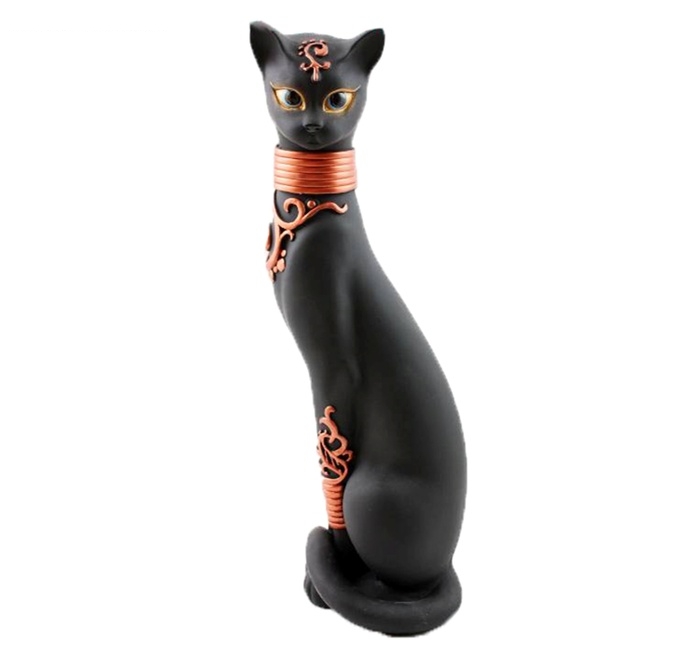 Сувенир Кошка Маркиза окольцованная