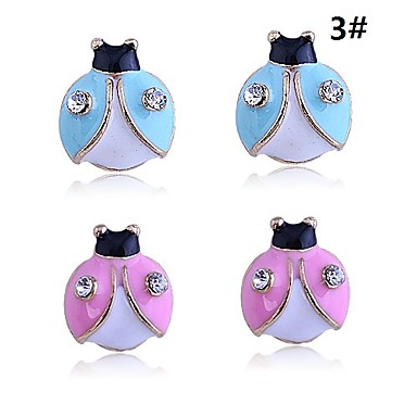 Позолоченные серьги Pattern Божья коровка (разных цветов, 2 пары)