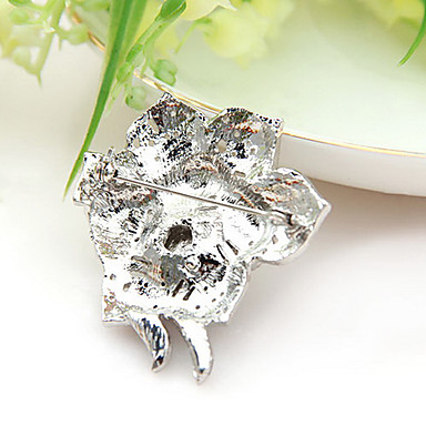 Серебряный цветок Перл Форма Женский Броши (случайный цвет)